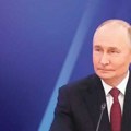 Putin: Proizvodićemo uskoro serijski plutajuće nuklearne elektrane