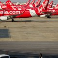 Finansijski problemi AirAsia sve ozbiljniji: Malezija razgovara sa konkurentima o rezervnom planu