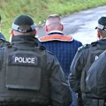 Burno u Severnoj Irskoj: Stotine demonstranata blokirale ulice zbog spornog marša, prva protestantska parada posle skoro 30…