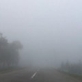 PU Leskovac: Oprez u jutarnjim satima zbog magle i klizavog puta