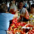 Čeri paradajz jeftiniji od običnog: Nesvakidašnja situacija na tržištu