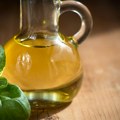 Рекордне цене маслиновог уља, све чешће и крађе, а решења ни на видику