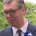 "Trema tek dolazi" Vučić za Alo: Oni će sada u šoping po Parizu, a ja ću da se nabijem u sobu