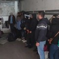 Полиција зауставила комби, па унутра пронашли 39 миграната: Ухапшена двојица Срба због кријумчарења