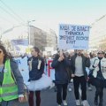 „Mama, ulica rađa nobelovce“: Glumci u protestnoj šetnji idu ka Jugoslovenskom dramskom pozorištu (FOTO; VIDEO)