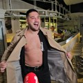 (Video) "prisustvovao sam porođaju": Ljubi Perućici iscepali majicu nakon rođenja ćerke: "Sada hoću da se napijem"