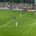 Vatren početak u Pančevu - "grobari" zagrejali atmosferu, ali preti im opasnost VIDEO