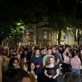 Niški studenti podržali kolege u Novom Sadu protestnom šetnjom