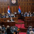 Danas nastavak vanrednog zasedanja u Skupštini Srbije: Poslanici postavljaju pitanja Vladi Srbije i državnim institucijama