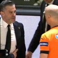 (VIDEO) Alimpijević isključen, ponovo besneo na sudije!
