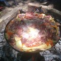 Sutra na Stražilovu balkansko takmičenje u pripremi jela ispod sača