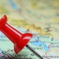 Zastrašivanje Srba kod Benkovca: U većinski srpskom selu osvanuli grafiti s ustaškim simbolima