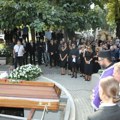 Сахрањен Јагош Марковић: Ћерка одржала емотиван говор, уз ову песму је испраћен на вечни починак