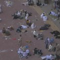 (FOTO) Zbog ekstremnih vrućina najmanje 550 hodočasnika preminulo tokom hadžiluka u Meki