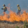 (VIDEO) Izbio požar na Hvaru, dva kanadera gase vatru