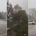 Nevreme napravilo haos u Sloveniji: Hiljade ljudi u mraku, vetar nosi krovove (Video)
