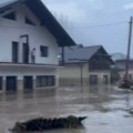 Četvoro stradalo u borbi sa talasima, među njima i dete: Olujna katastrofa na Balkanu (foto/video)