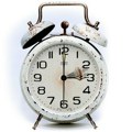 Počinje zimsko računanje vremena: Noćas pomeramo časovnike sat unazad