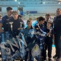 Leskovački plivači iz Pirota doneli štafete i medalje