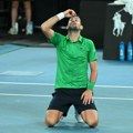 Đoković - Alkaraz, uživo: Novak ide po 25. grend slem pehar, istorija je na talonu