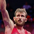 Georgi Tibilov osvojio zlatnu medalju na Evropskom prvenstvu: Reprezentativac Srbije u finalu savladao Surena Agajanijana iz…
