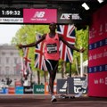 Ogroman novac! Koliko je zaradio čudesni atletičar koji je oborio svetski rekord u maratonu? Vrtoglava suma...