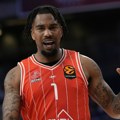 Poznato koliko je Zvezda ponudila Krisu Džonsu