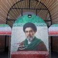 Teheran nastavlja oštru retoriku dok Sjedinjene Države čekaju odgovor na prijedlog za mir