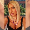 (Foto) nije za one sa slabim srcem: Jovana Jeremić se utegla u crni korset, silikoni u prvom planu, pa poslala pruku: Svi se…
