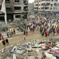 Izrael i Palestinci: U glavnoj bolnici u Gazi kopa se masovna grobnica dok borbe ne jenjavaju