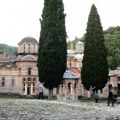 Molitva u Hilandaru u četvrtak: Za spasenje srpske države i naroda - zvoniće i zvona u crkvama širom naše zemlje