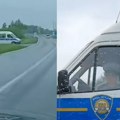 Turisti su hteli da zamole hrvatsku policiju za pomoć, ali kad su prišli vozilu sačekalo ih je iznenađenje: Scena koja se…