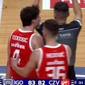 Haos u Laktašima: Miloš Teodosić isključen sa utakmice, urlao i psovao sudije, pa prišao Vojinoviću i Dožaiju