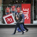 Počela sezona rasprodaja: U izlogu sniženje i do 70%, a na kasi iznenađenje, evo kako da znate da li vas varaju