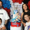 Privatna igraonica, torta na tri sprata i raskošna dekoracija: Seka Aleksić priredila bajkovitu rođendansku proslavu za sina…