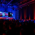 Trećina učenika jednom mjesečno doživi online nasilje