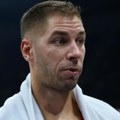 Bajern brine zbog Srbina: Jović upisao blokadu pa ga izveli sa parketa