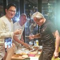 "Ова тура је на мене!" Шефови Нвидије, Самсунга и Хиундаија упали у кафић, јели пилетину и пили пиво, чашћавали све редом…