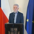Predsednik Češke optužio šefa diplomatije da ga ucenjuje i objavio SMS poruke