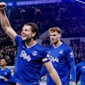 Everton rutinski do bodova protiv Barnlija, "karamele" i dalje žele u Evropu