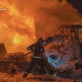 Cisterna sa srpskim oznakama eksplodirala u napadu drona u Ukrajini, snimak uznemirio javnost: Srpski prevoznik za Nova.rs…