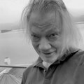 Preminuo svetski poznati producent koji je sarađivao je sa Madonom: Svet muzike zavijen u crno