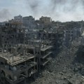 BLISKOISTOČNI SUKOB: Savet bezbednosti odbacio rezoluciju o prekidu vatre u Gazi; Dosad stradalo 17.700 Palestinaca
