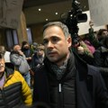 Aleksić na protestu ispred RIK: Troje predstavnika SPN moći će da izvrši uvid u birački spisak