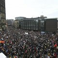 Nemačku zahvatio talas masovnih demonstracija: Šta je izvelo ljude na ulice i otkud sad poziv na Degzit?