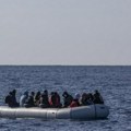 Oko 60 migranata spaseno iz malog čamca kod Kipra