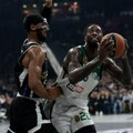 Neverovatne scene u areni: Supruga i sin Matijasa Lesora navijaju na tribinama - za Partizan!