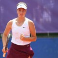 Briga pred Australijan Open: Lola Radivojević za manje od sat vremena poražena u Kanberi