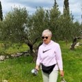 Žena pokojnog pevača prodala skupe tašne, napustila grad i zasadila maslinjak Pokazala kuću koju je kupila: "Svi su mi…