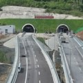 Lančani sudar u tunelu „Laz“: Jedna osoba lakše povređena